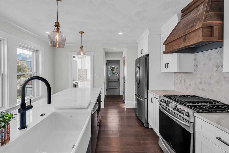 custom home remodlers boston